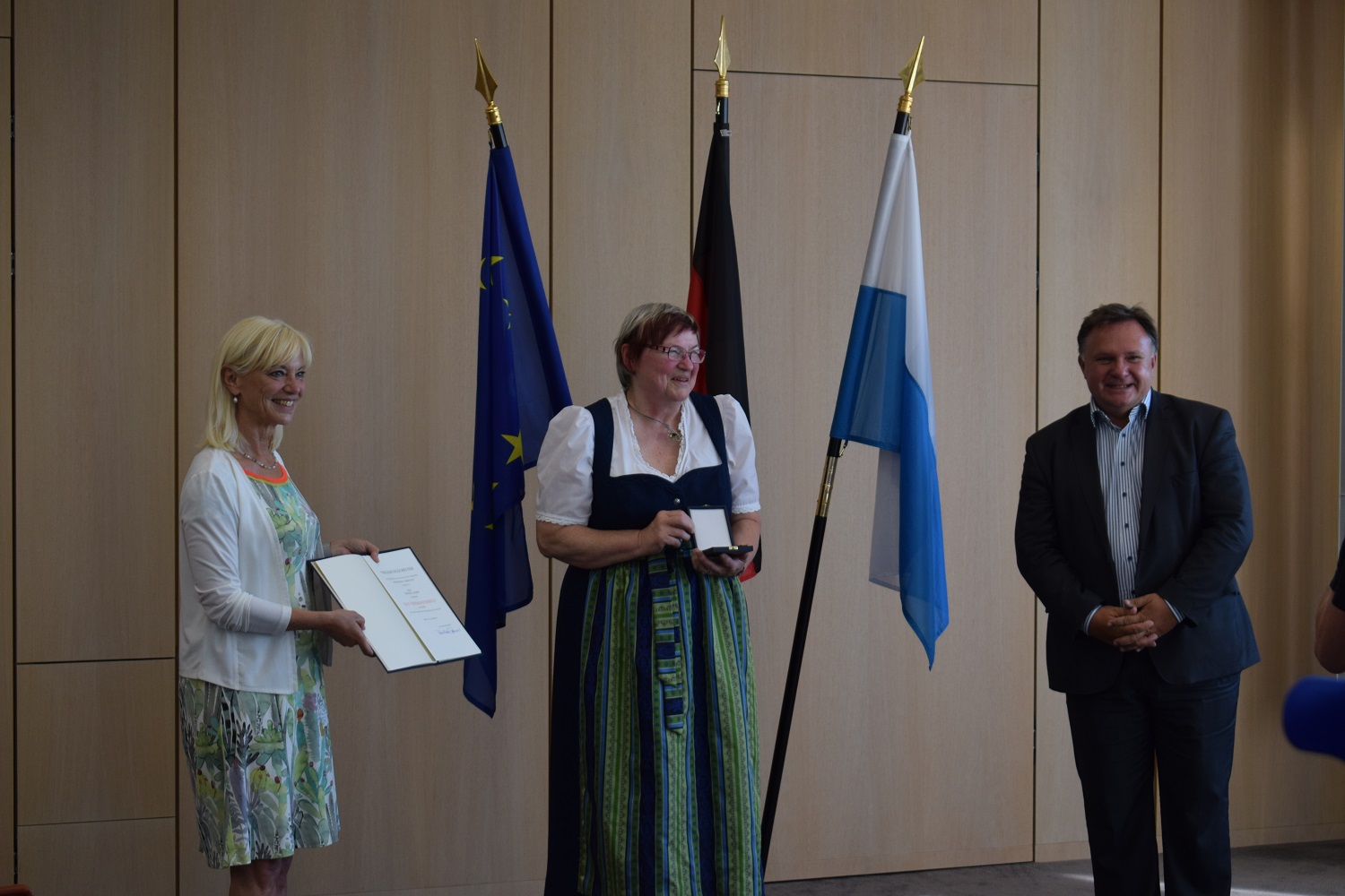 Verleihung Bundesverdienstkreuz an Angelika Lausser
